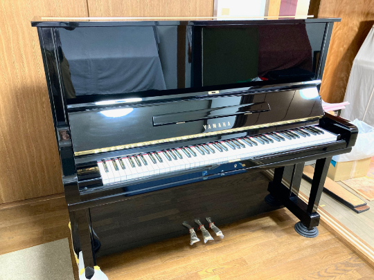 冨井ピアノ工房の中古ピアノ写真