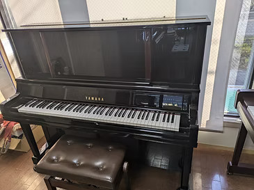ヤマテピアノの中古ピアノ写真(YAMAHA YU5)